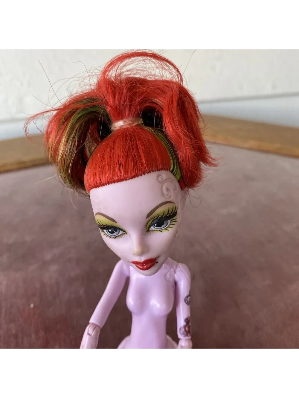 Monster High Operetta Roller Maze Doll Skultimate 2012 w/ Skates
